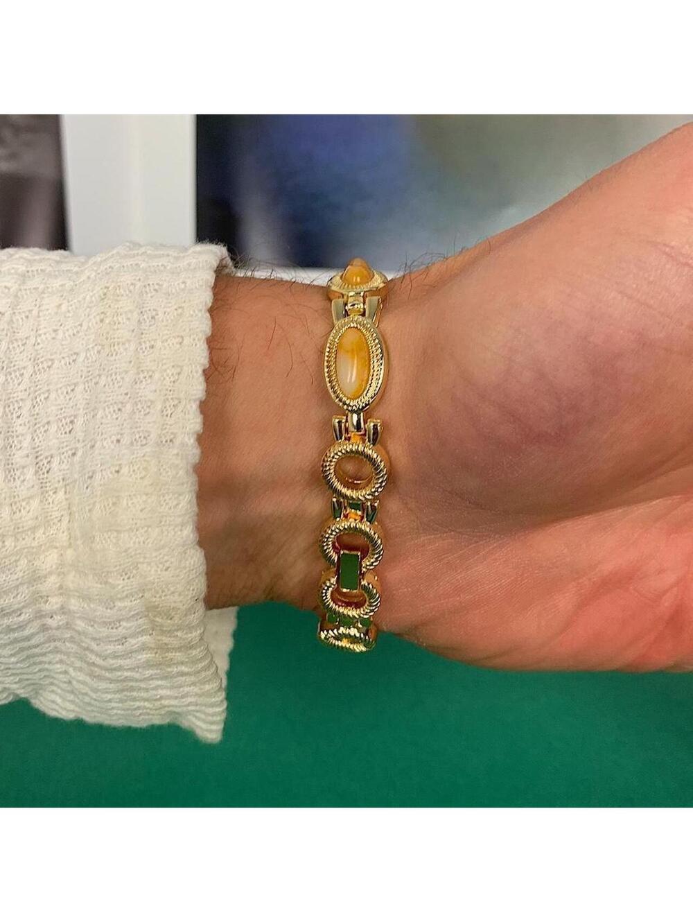 Y2k style Dainty cute Gold style tone quartz watch with orange jade stone opal - Picture 5 of 8
